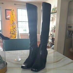 Women's Black Knee-High Boots Liz Claiborne 9.5 Beautiful